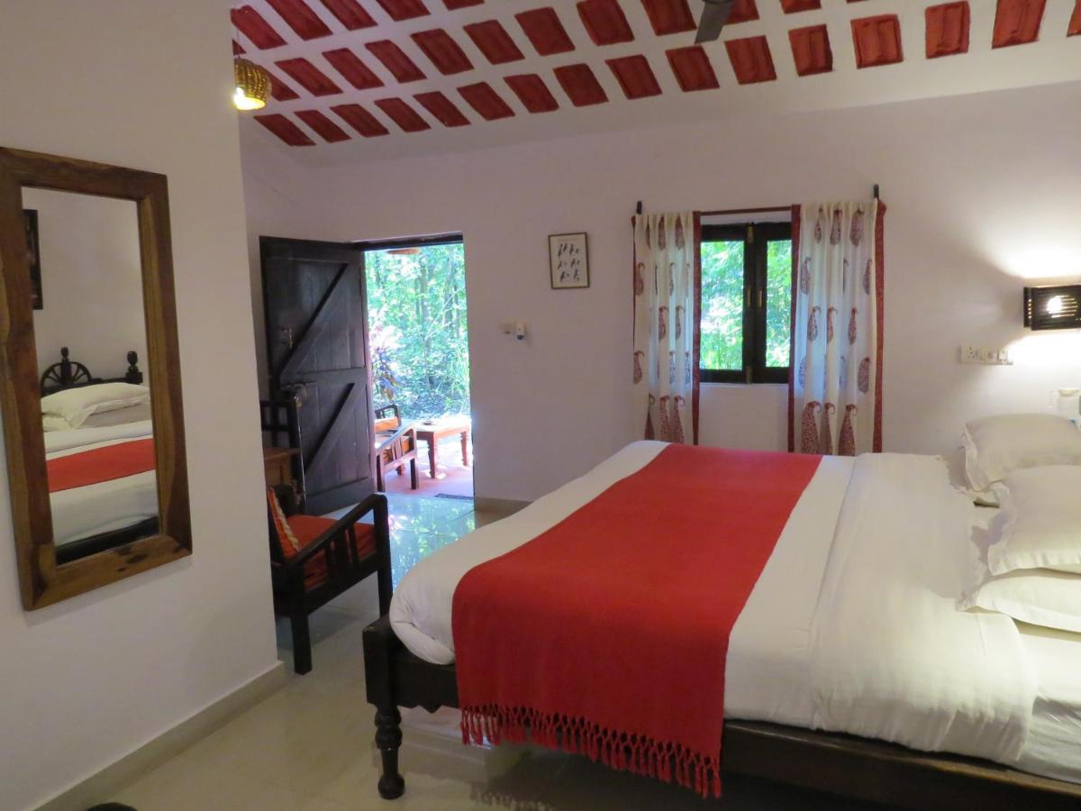 Kanha Jungle Lodge Dhanwār Eksteriør billede