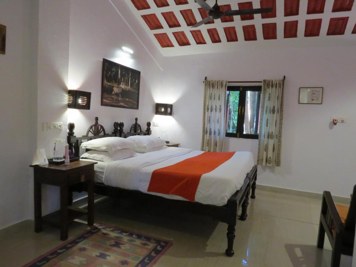 Kanha Jungle Lodge Dhanwār Eksteriør billede