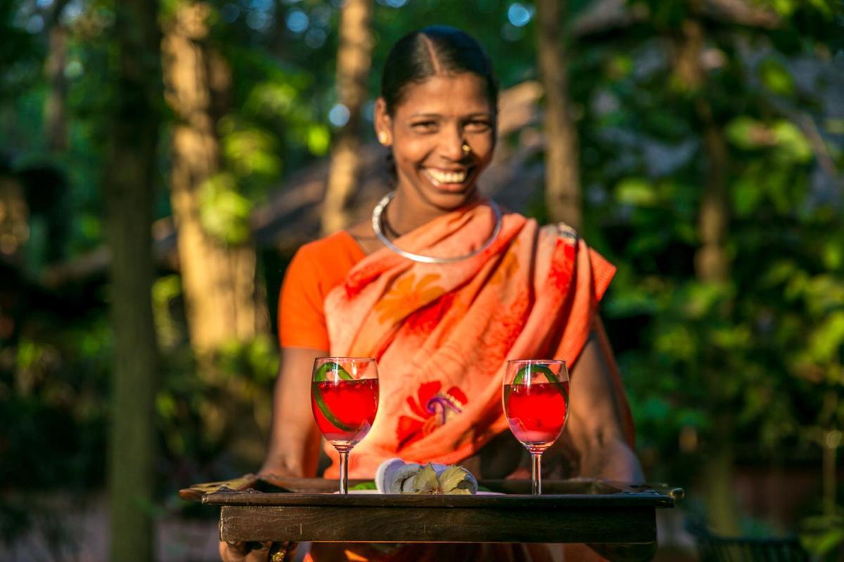 Kanha Jungle Lodge Dhanwār Eksteriør billede